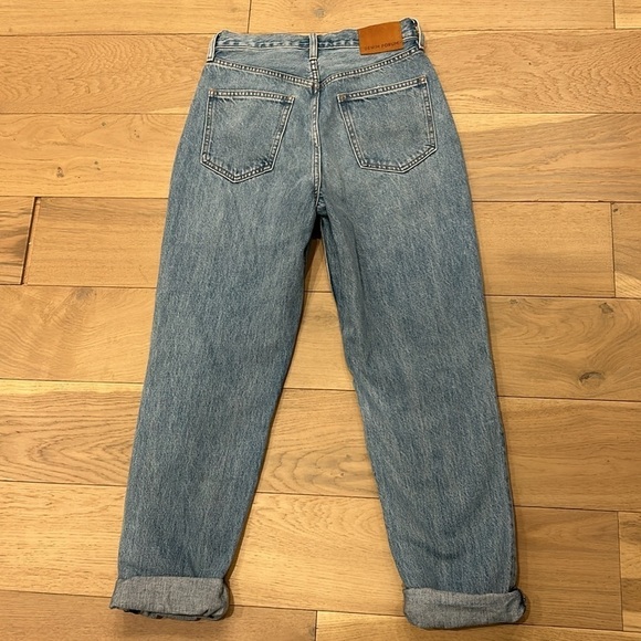 Aritzia High Rise Loose Jeans Size 24 - Picture 9 of 11